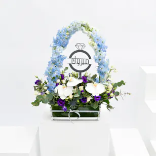 Elegant Wedding Blooms Vase