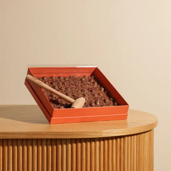 Patchi Chocolate Bar And Hammer Box | 550g