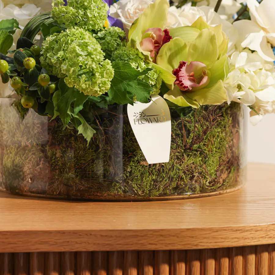 Azure Serenity Flower Vase 2