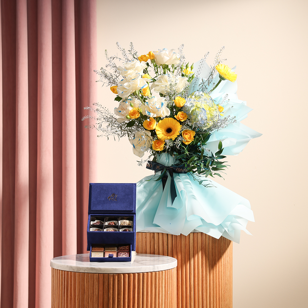 Godiva Mini Royal Chocolate Box | White Rose