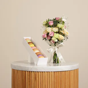 Patisserie by Guillermo Signature Macarons Box | Pastel Flower Bouquet 