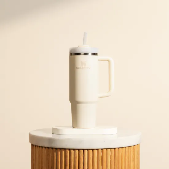 Stanley Quencher H2.O Cup | Off-white