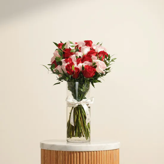 Garden Paradise Roses Vase