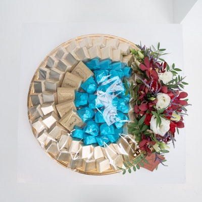 Linne Assorted Wrapped Tray For Eid With Flowers - II