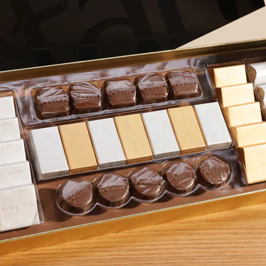 Bostani Black Signature Chocolate Box | Warm Roses Bouquet