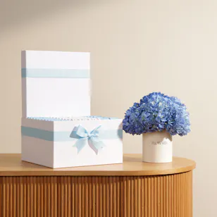 Le Chocolatier Dubai Teddy Bear Themed Chocolate Box | Enchanting Flowers 