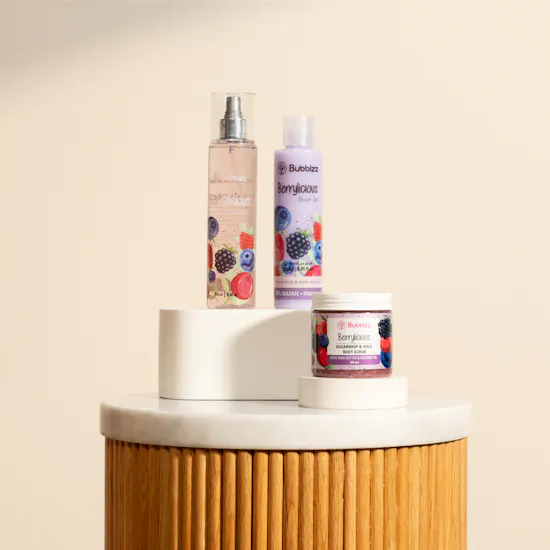 Bubblzz Love is in The Air Berrylicious Beauty Set