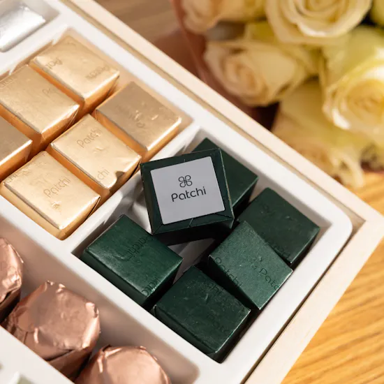 Patchi L'iconique Wooden Mix Chocolate Box | White Harmony Rose Bouquet