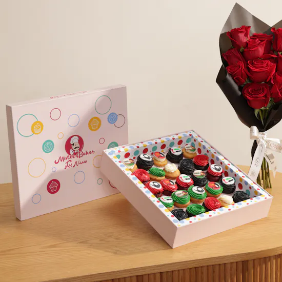 Mister Baker Emirati Women’s Day Mini Cupcakes | Charming Flower Bouquet