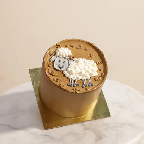 Floward Joyful Lamb Cake