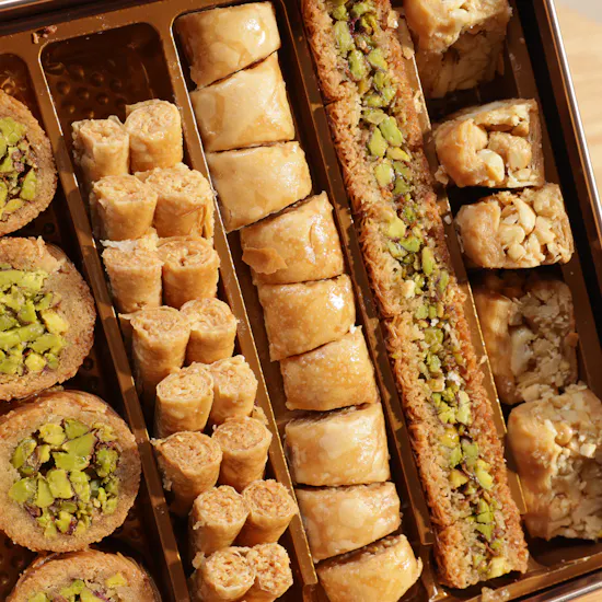 Saadeddin Assorted Baklava Medium Box