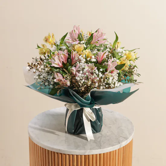 Sparkling Flowers Bouquet