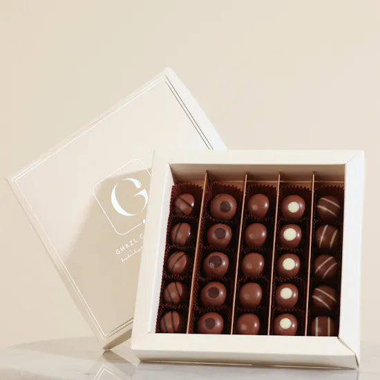 Hugo Boss The Scent for Her EDP | Ghazl Chocolatier Chocolate Box