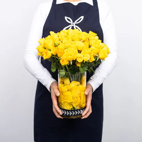 Yellow Roses | Cylinder Vase