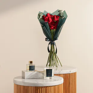 Floward Lovely Orchid Home Gift Set | Charming Moments Flower