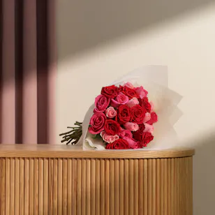 Graceful Affection Bouquet | 25 Roses
