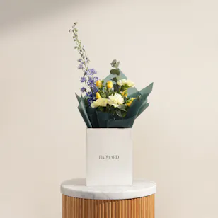 Shining Moments Flower Bouquet