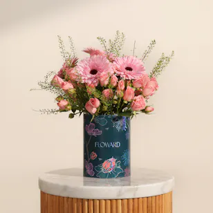 Pink Delight Flower Box
