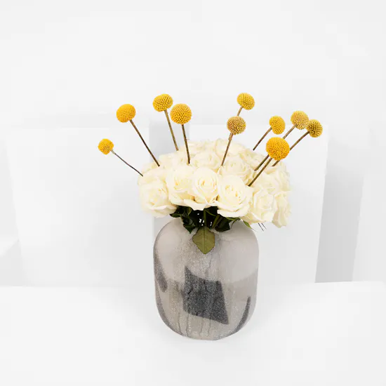 More Chocolates Perla Di Bianka Tray | White Vase