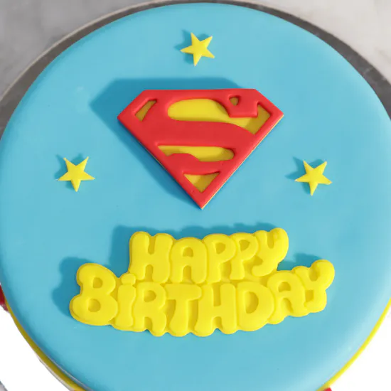 Floward Happy Birthday Superman Cake