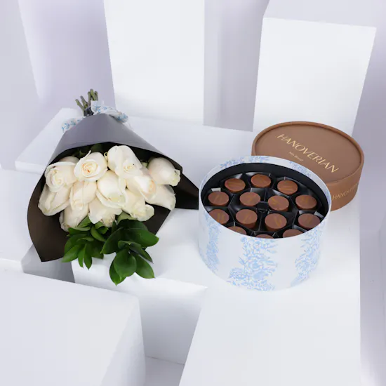Hanoverian Chocolate Mix Brand Box | White Roses