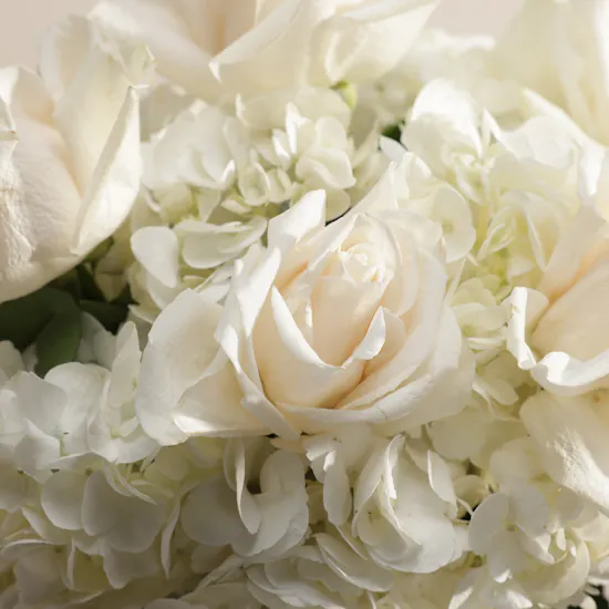 Natural Grace Flower Vase