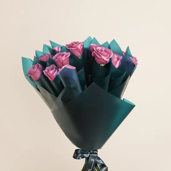 Charming Purple Roses Favors