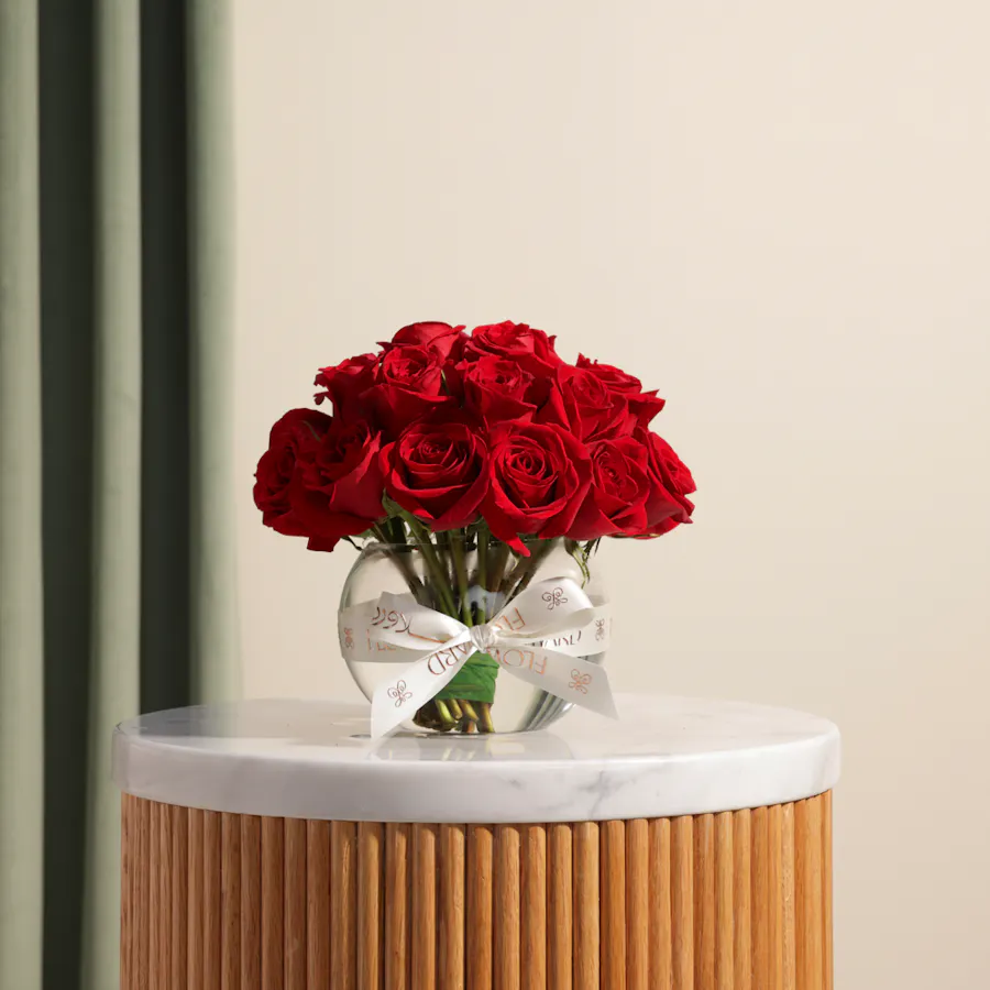 Blissful Red Roses Vase | 25 Roses 1
