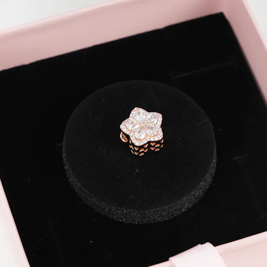 Pandora Sparkling Snowflake Pave Charm