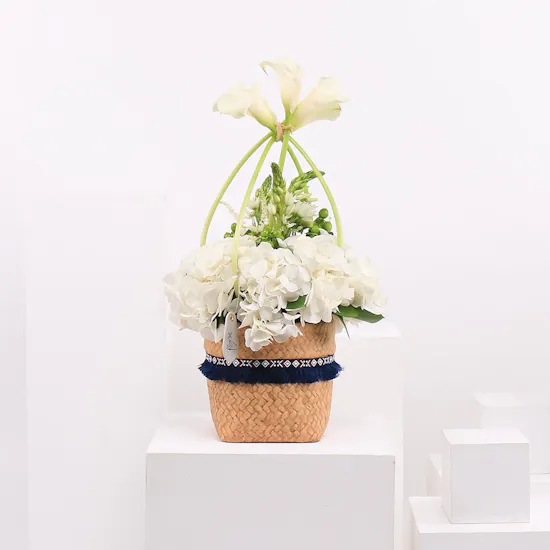 White Flowers | Ceramic plant pot