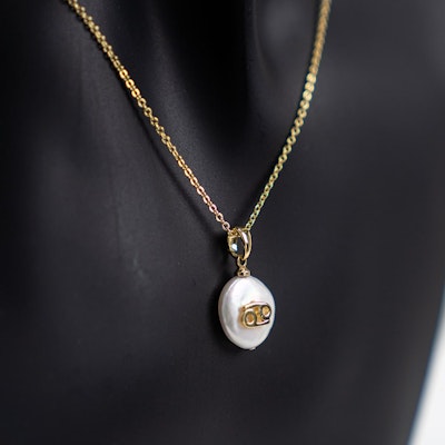 Gold plated zodiac sign Cancer - Ash couture