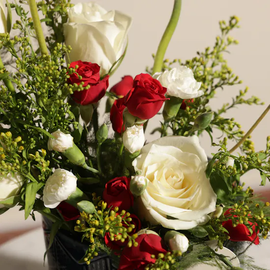 Fresh Calm Flower Vase