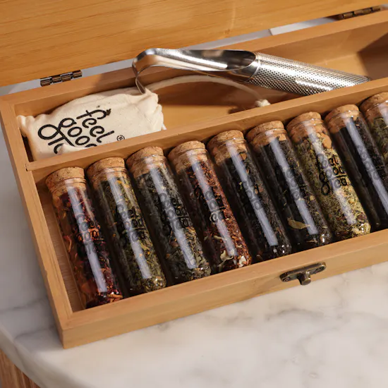 Feel Good Tea Wooden Box | Heart whispered Flower Bouquet