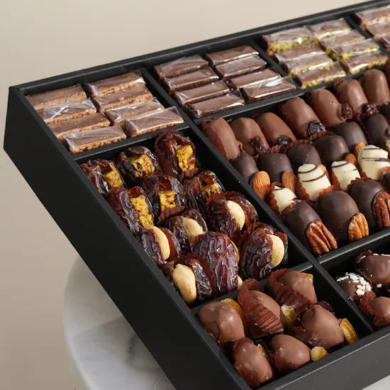 The Datery Mix Dates Tray