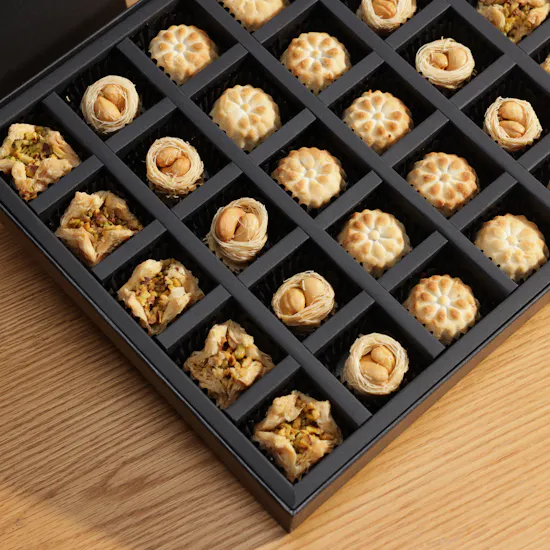 NJD Assorted Baklawas Gift Box