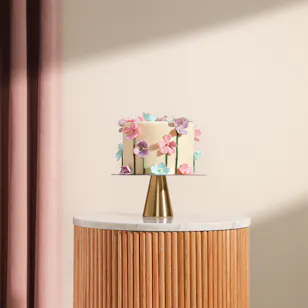 Floward Floral Elegance Cake