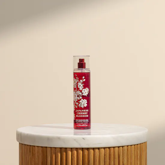 Bath and Body Works Japanese Cherry Blossom for Women Body Mist | 236 ml