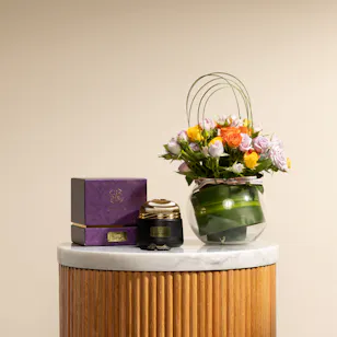 Al Kandar Oud Oman | Elegant Vase 