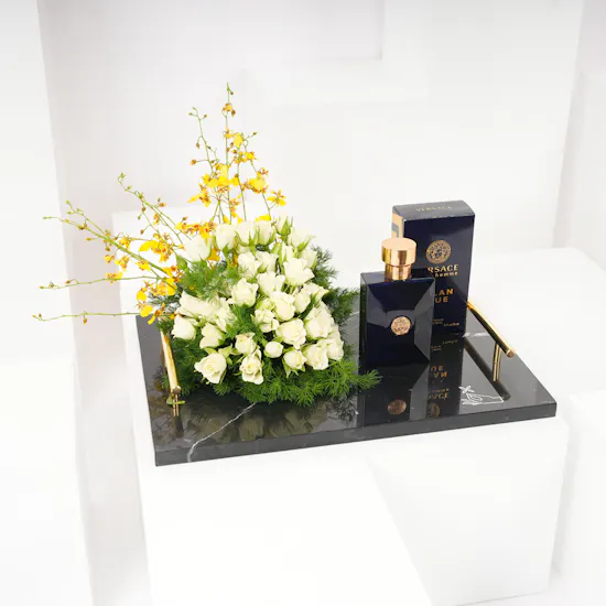 Versace Dylan Blue Pour Homme EDT 100 ml | White Blooms Tray