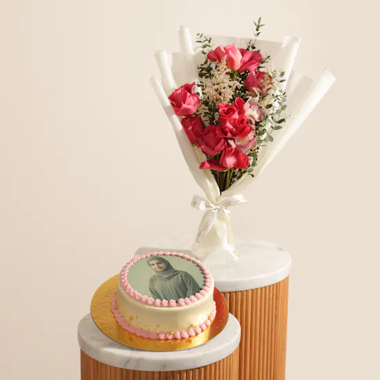 Floward Personalized Photo Red Velvet Pink Cake | Sweet Flowers Bouquet and Fuchsia Balloons