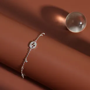 Gucci Interlocking Diamond Bracelet