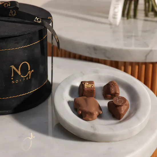 Nor Noyau Medium Black Velvet Chocolates Box | Magical Flowers