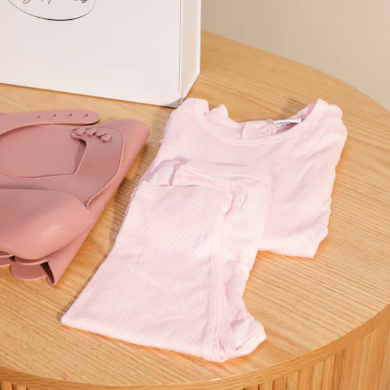 Tiny Humans Newborn Feeding Girl’s Gift Set