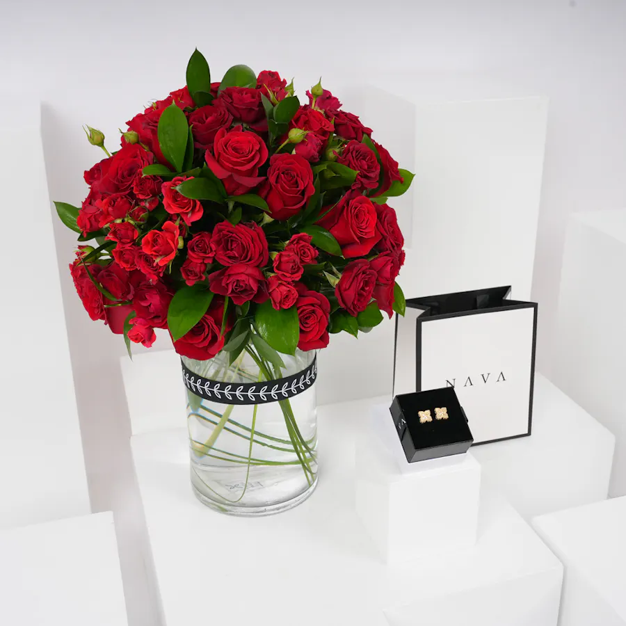 Nava Jewelry Gold Earrings | Red Roses Vase 3