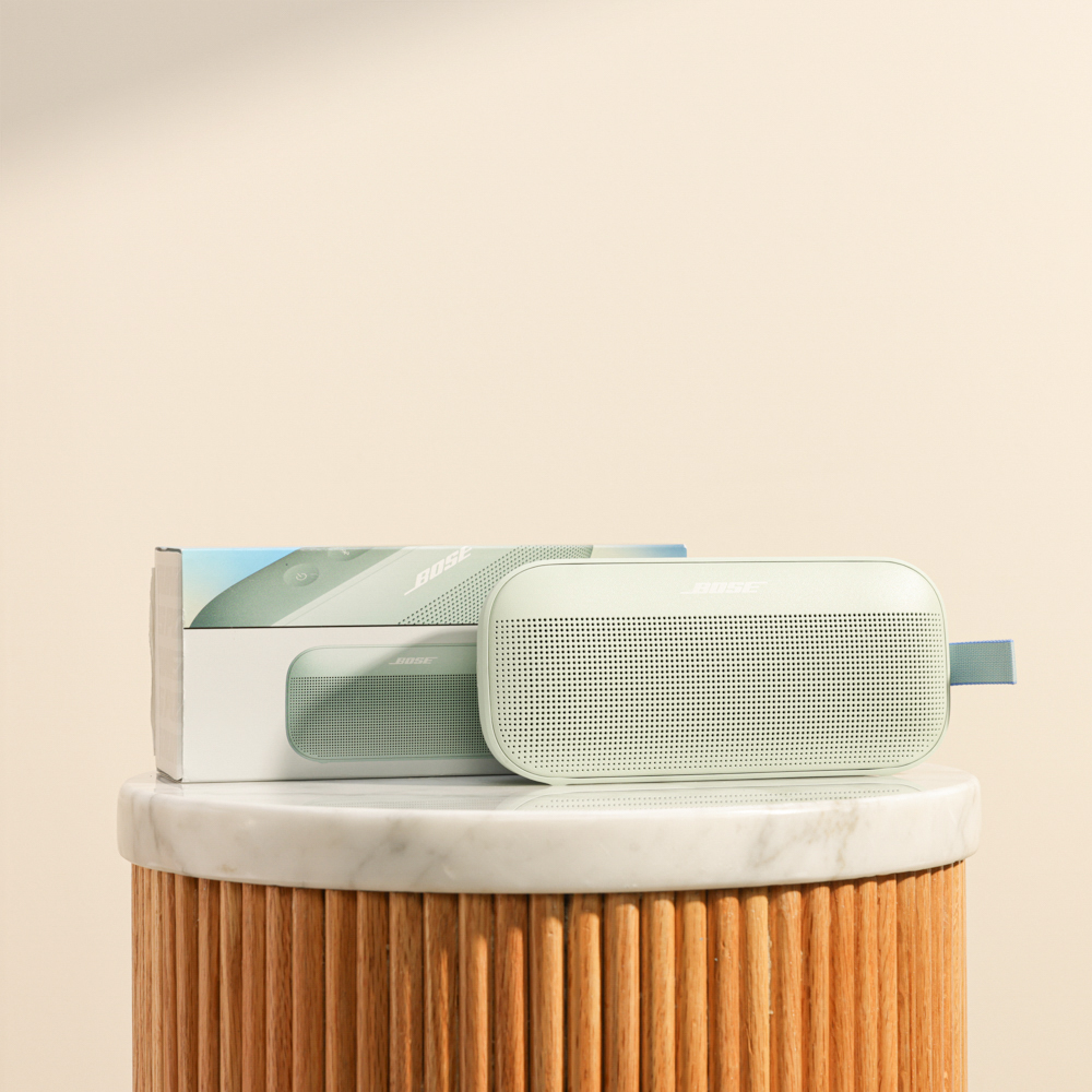 Buy and send Bose 2nd Generation Speaker SoundLink Flex Portable