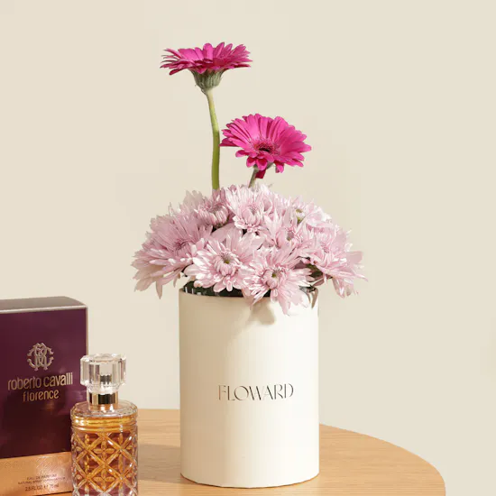 Omani Women's Day Proudly Poised Gift Set