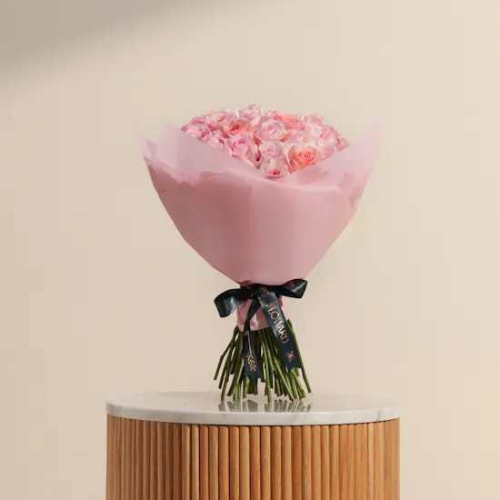Glamorous Love Pink Rose Bouquet