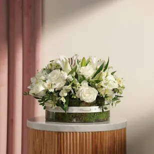 White Charm Flowers Vase