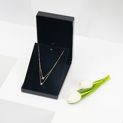 Nava Jewelry with Little Tulip Bouquet 