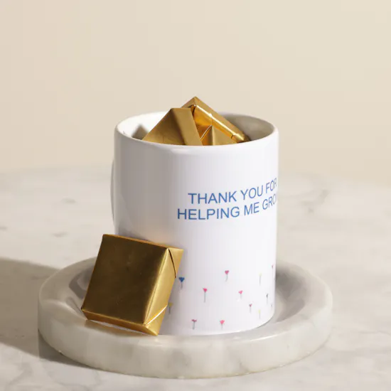 Floward Gratitude Chocolate Mug | 10 Pieces